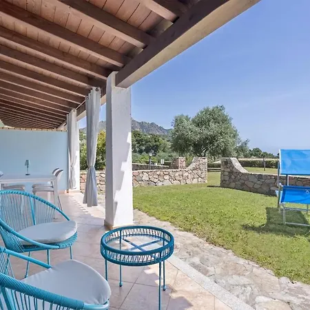 La Casa Azzurra Holiday home *