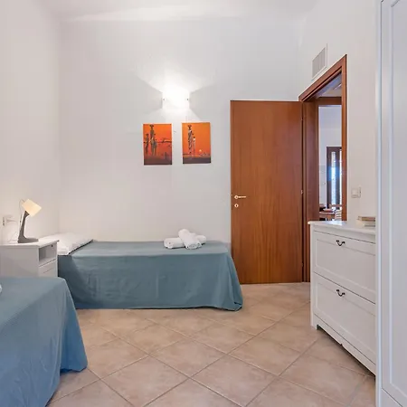 Semesterbostad La Casa Azzurra Tertenìa